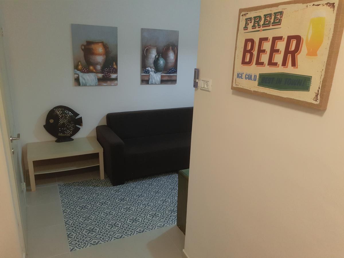 3 Stairs Only To Cozy Flat On Hillel St Leilighet Haifa Eksteriør bilde